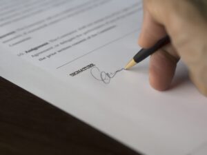 Signing Contract photo